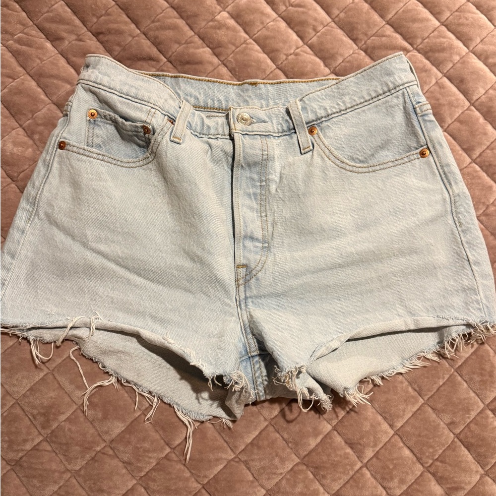 Levi’s 501 Shorts Size 29